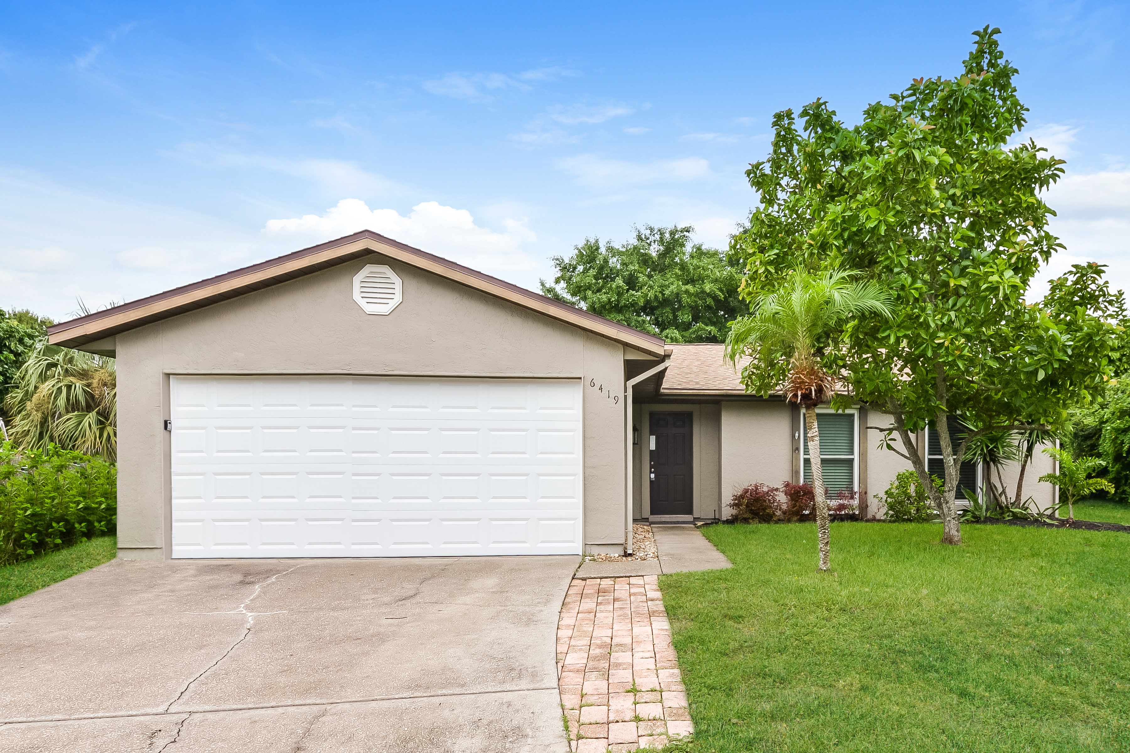 6419 36th Ave W Bradenton, FL 34209